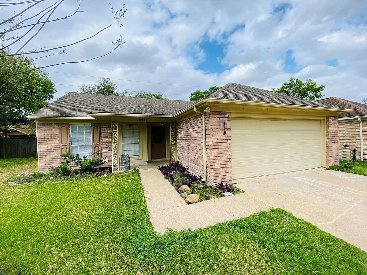 Building Photo - 21426 Park Bishop Dr