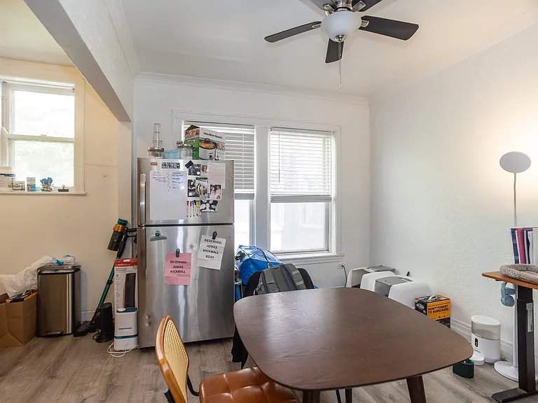 850 1/2 W Agatite Ave #1 — Photo 10