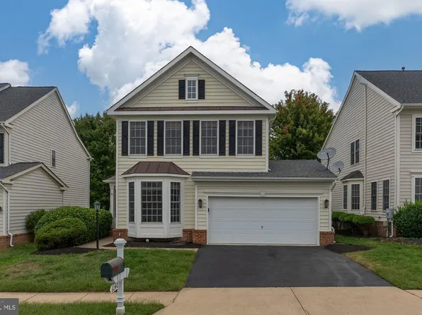 6040 Alderdale Pl, Haymarket, VA 20169