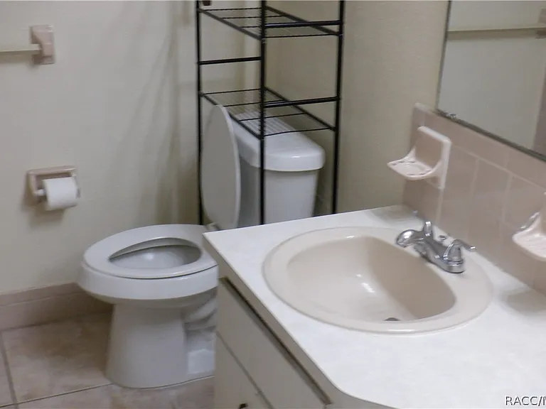 7234 Cherry Laurel Dr — Photo 43