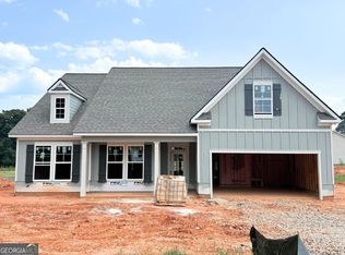 43 Westlyn Ln, Winder, GA 30680