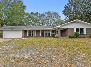 6104 Gruich Cir, Ocean Springs, MS 39564