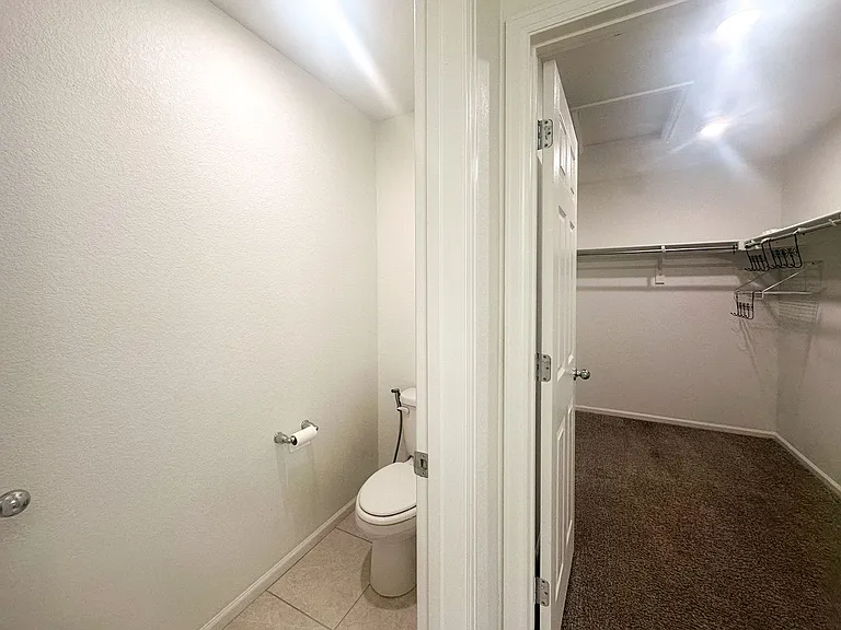 17430 Pacific Peak Cir — Photo 41