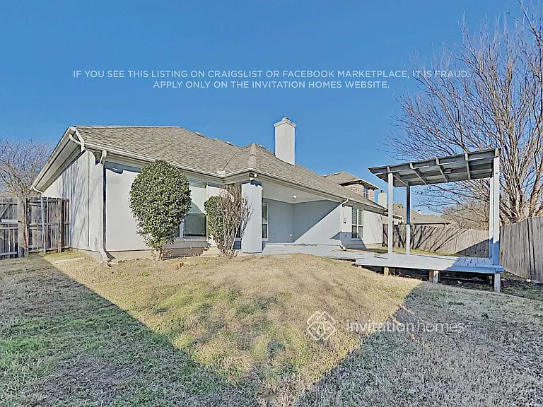 512 Hidden Meadow Ct — Photo 12