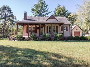 4020 Old 100 Spur, Villa Ridge, MO 63089