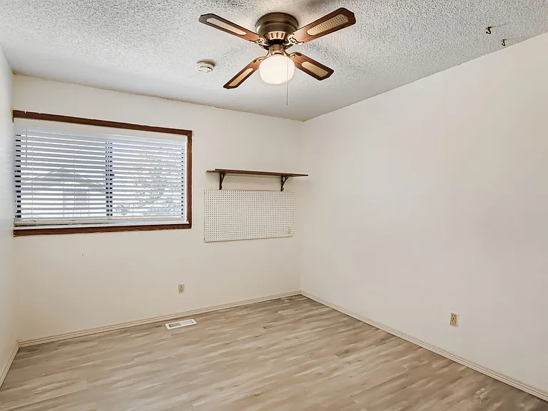 18911 E Loyola Cir — Photo 17