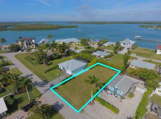 107 W Hilo St #0, Naples, FL 34113
