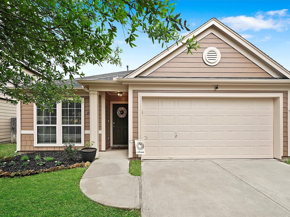 1st image of 15815 Scenic Water Dr