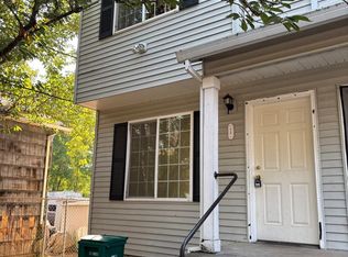 11844 SE Raymond St, Portland, OR 97266