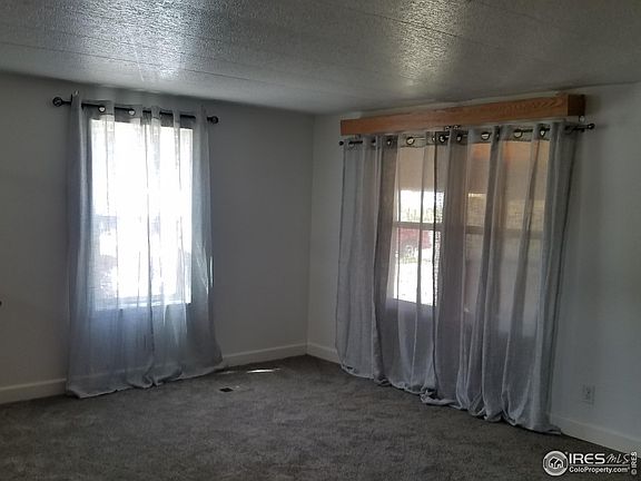 4th image of 4612 Yellowstone Dr