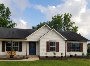 233 Peytral Dr, Raceland, LA 70394