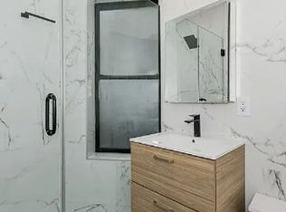 75 Thompson St APT 11, New York, NY 10012
