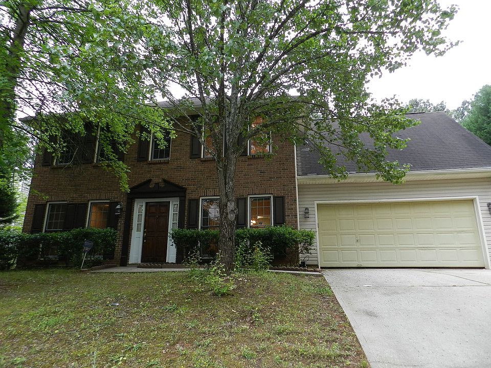 1st image of 430 Meadowfield Trl