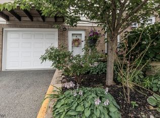8 Westervelt Pl, Passaic, NJ 07055