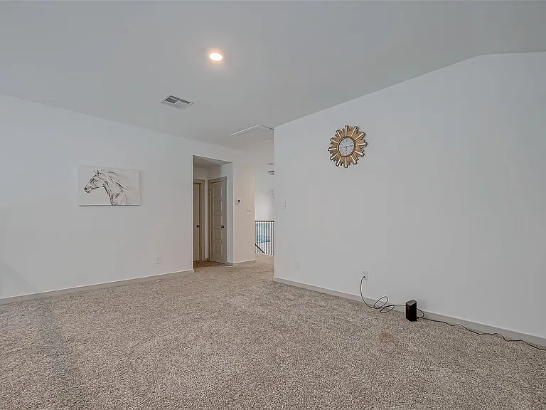 6850 Amber Cliff Ln — Photo 49
