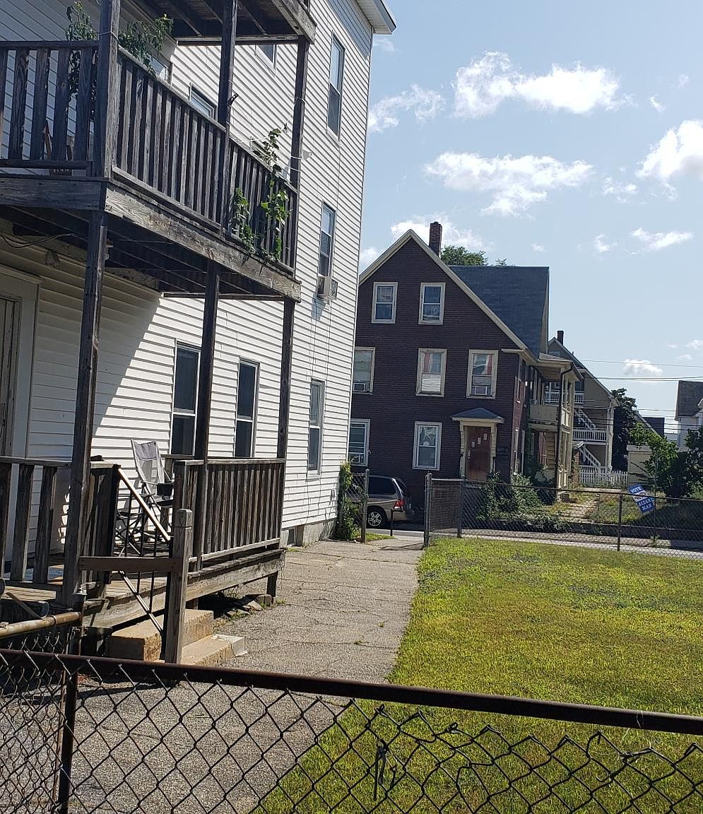 520 Montgomery St, Manchester, NH 03102 Zillow