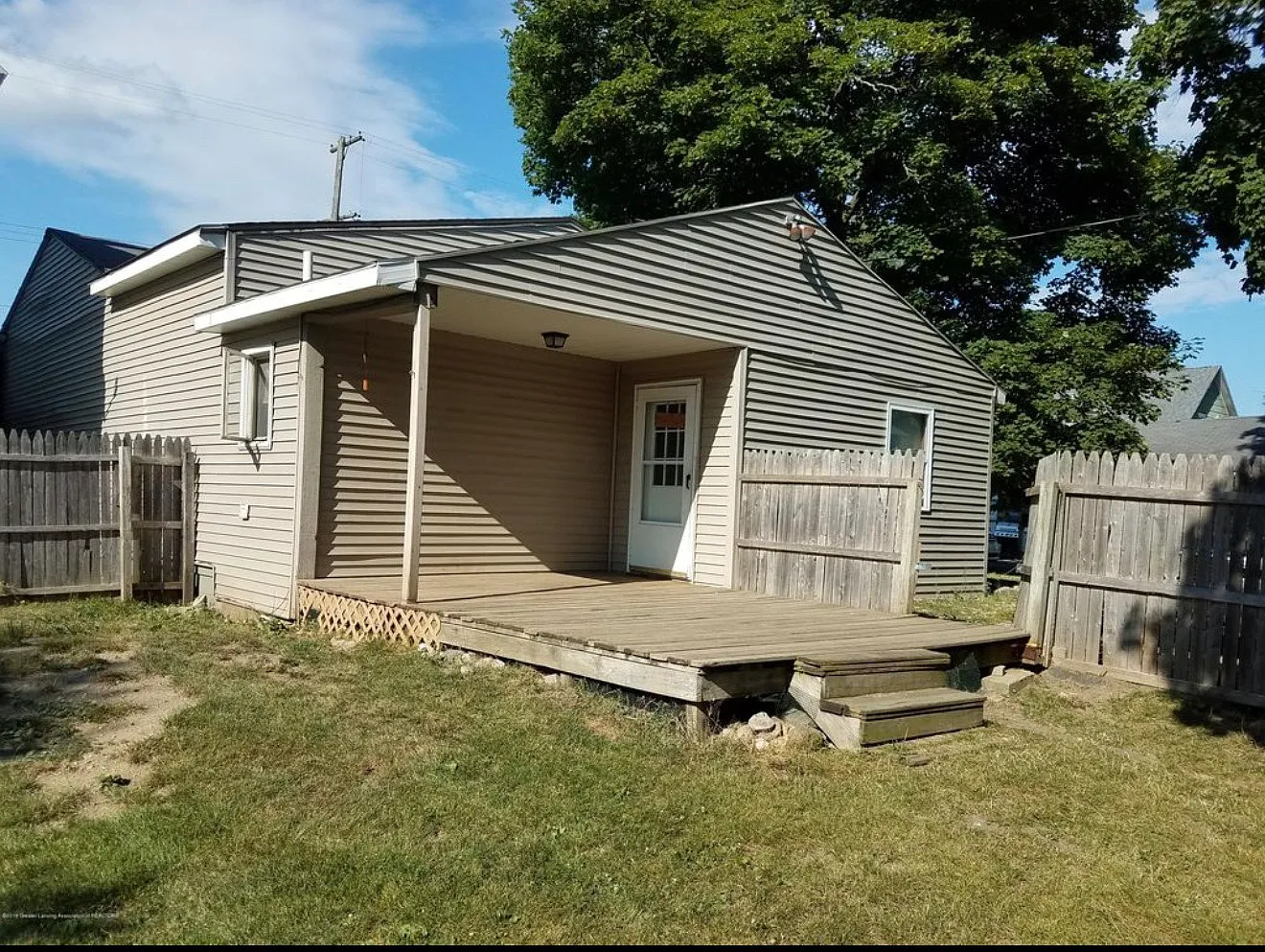 3 bed, 1375 sqft, $1,100 — Photo 4