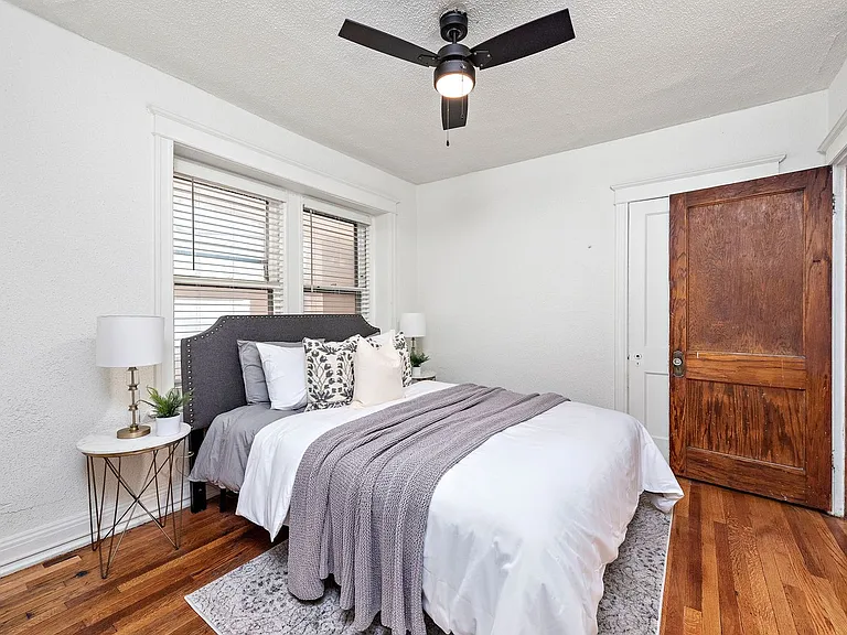 1412-1414 W 39th St — Photo 13