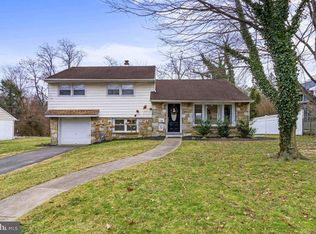 7403 Coventry Ave, Elkins Park, PA 19027