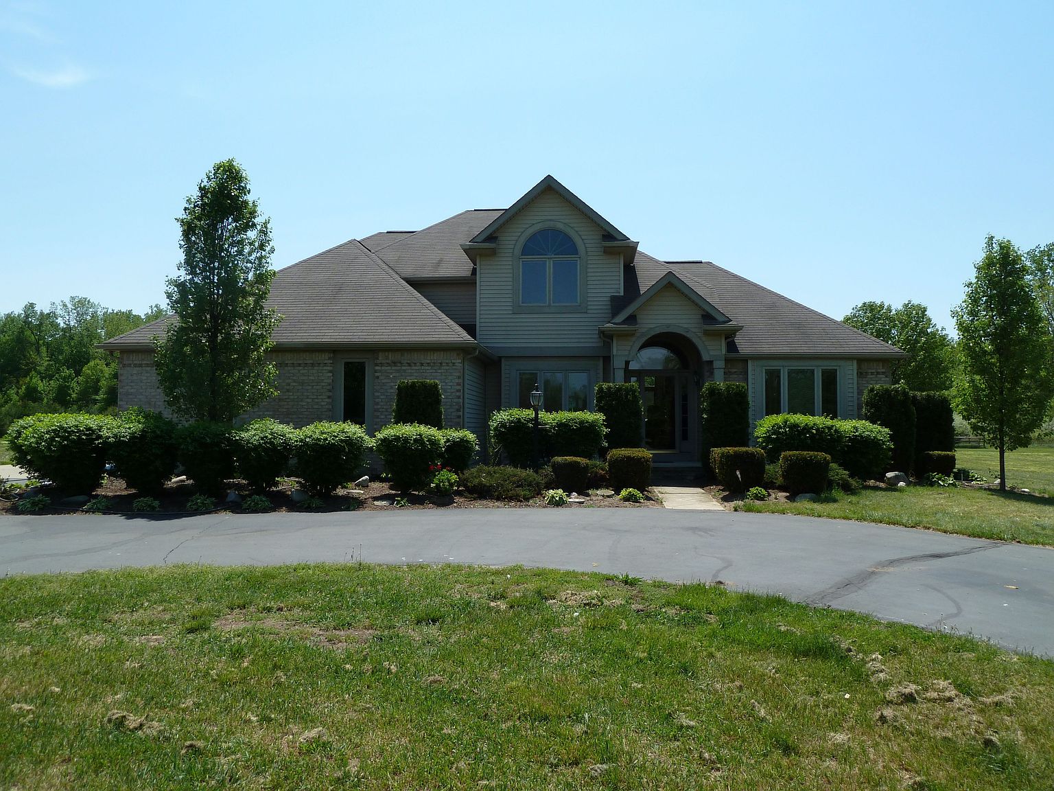 2919 W Samaria Rd, Temperance, MI 48182 Zillow