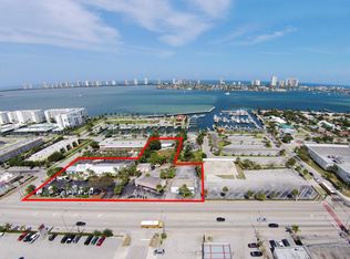 211 N Federal Hwy, Lake Park, FL 33403