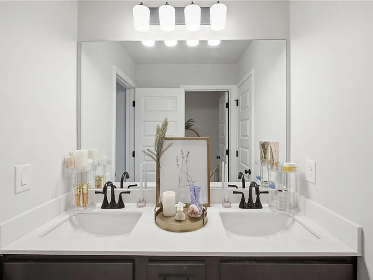 2700 Westgate Park Dr — Photo 40