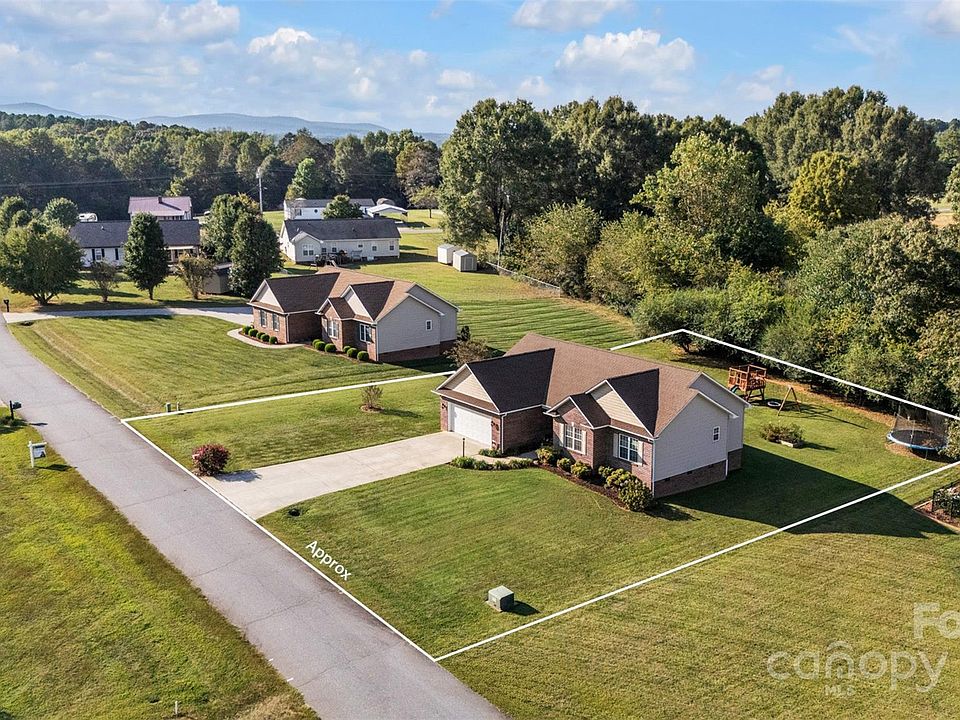 1st image of 79 Rachels Ln