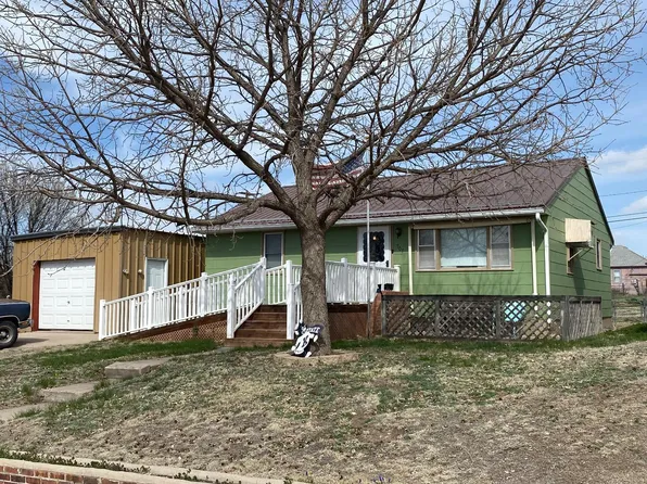 707 S 4th St, Atwood, KS 67730