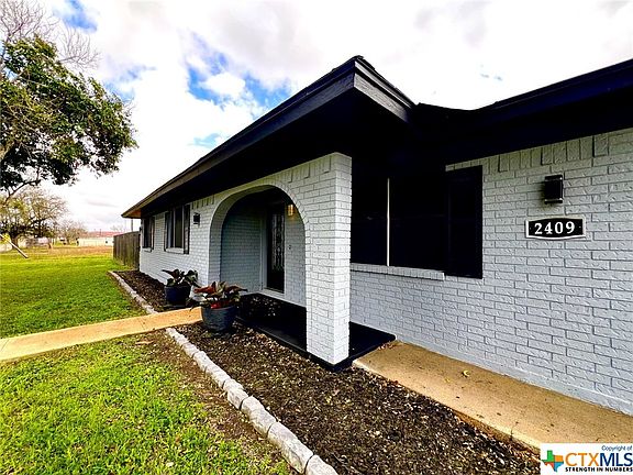 4th image of 2409 Pleasant Green Dr