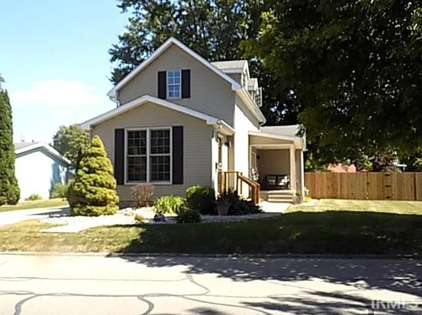 909 Line St, Decatur, IN 46733