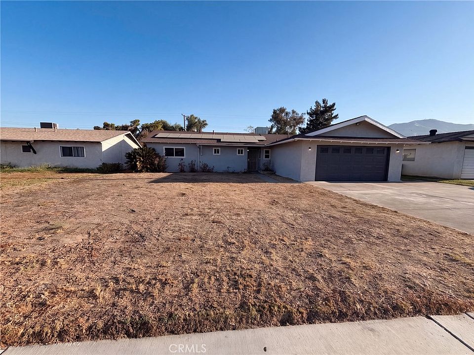 1st image of 26934 10th St
