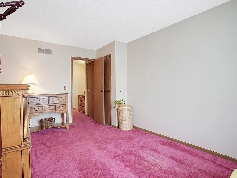 3568 Frenchpark Dr — Photo 17