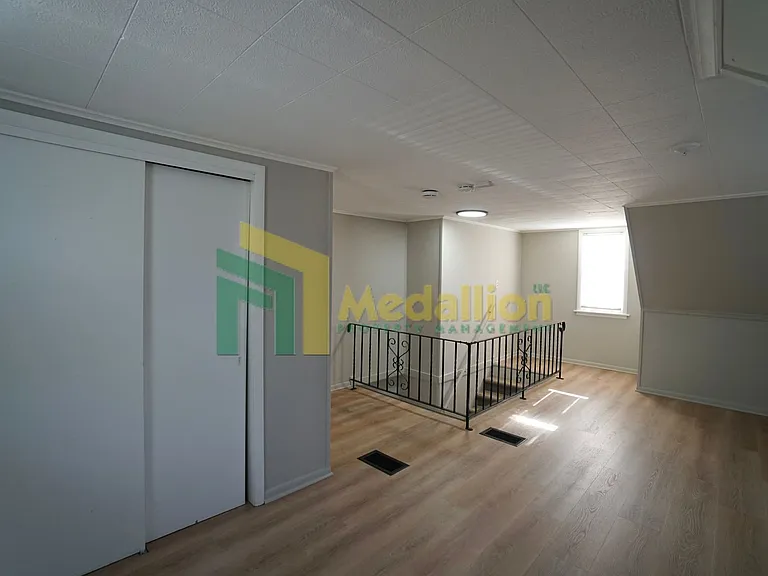 10123 S Crandon Ave — Photo 13
