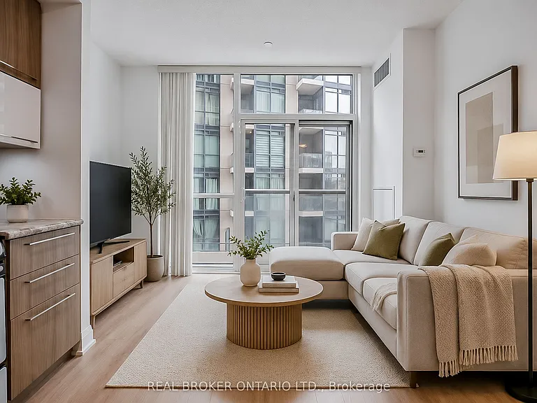 56 Annie Craig Dr #302 — Photo 1