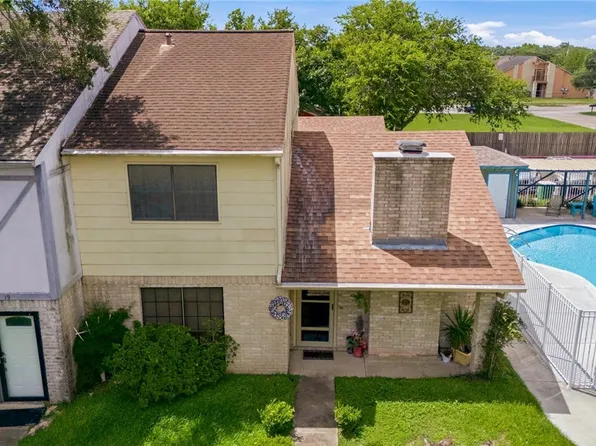 101A Maplewood Dr #20, Victoria, TX 77901