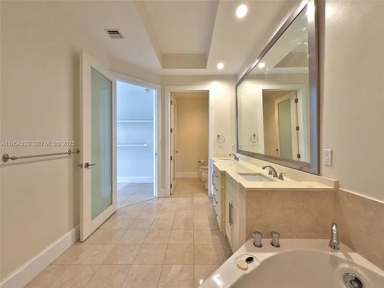 848 Brickell Key Dr #3 — Photo 13