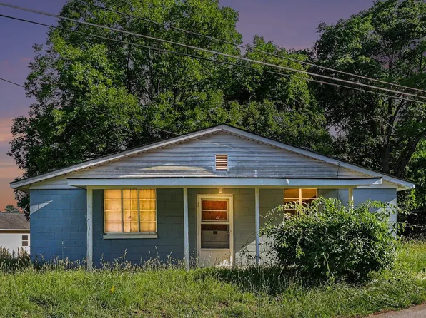 415 Southern St, Fuquay Varina, NC 27526