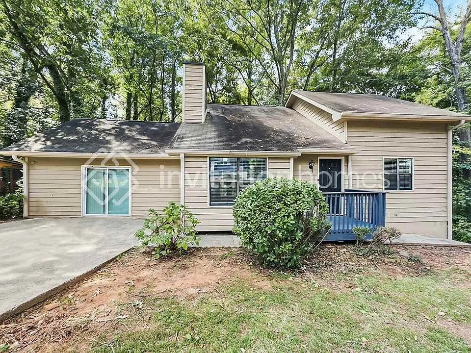 1602 Kings Ridge Dr
