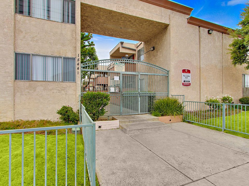 Gables East 15441 Nordhoff St North Hills CA Zillow
