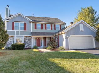 680 Malcolm Ln, West Dundee, IL 60118