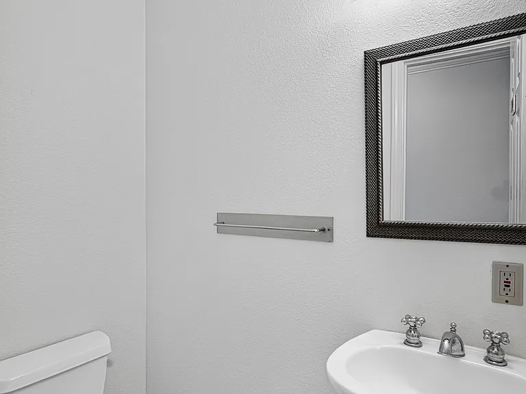 2020 Rivera Dr — Photo 16