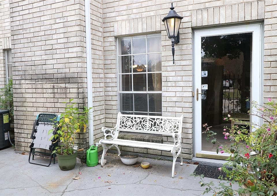 1st image of 17453 Red Oak Dr #7453