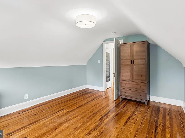418 Murdock Rd — Photo 31