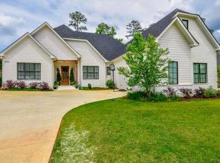 2083 Lamb Ln, Auburn, AL 36830