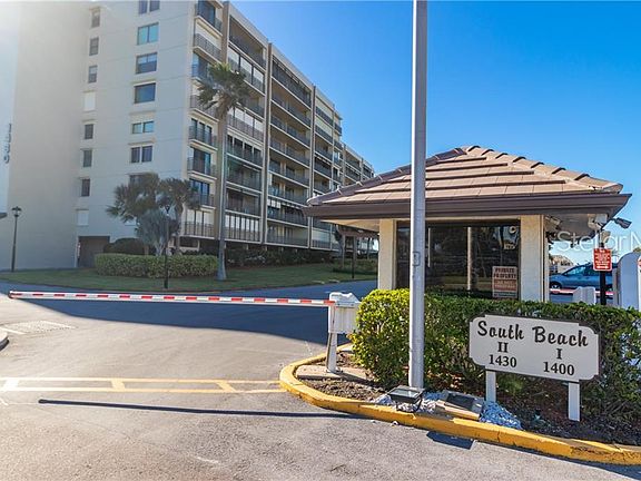 3rd image of 1430 Gulf Blvd APT 201