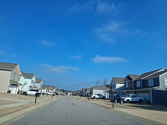 4th image of 6201 Woodbrook Ln