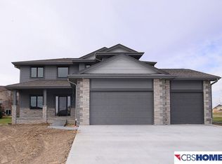15719 King St, Bennington, NE 68007