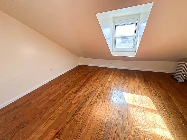 116-17 14th Rd #3 — Photo 3