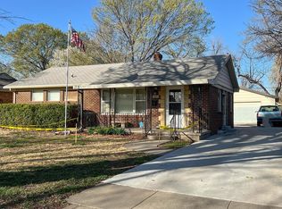 927 S Royal Rd, Wichita, KS 67207