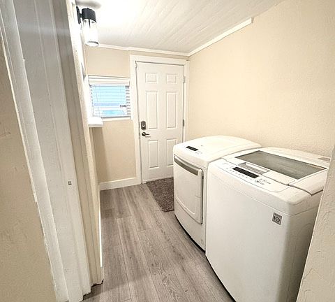 5th image of 4162 N Tennyson St